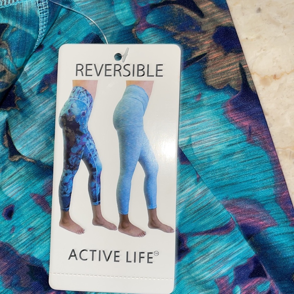 Sale 🔥 🔥NWT! Active Life Turquoise Flower Capri